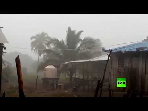 شاهد إعصارإيتا يتسبب يتوجه إلى أميركا الوسطى وتحذيرات من فيضانات